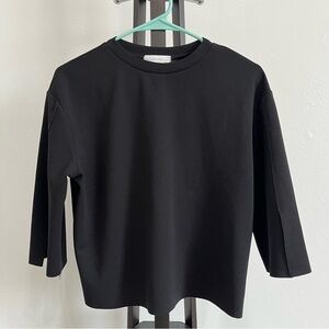 Oak + Fort Minimalist Boxy Crop Top in Black Size XS